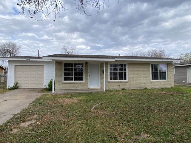 306 Alexander Avenue - Photo 1