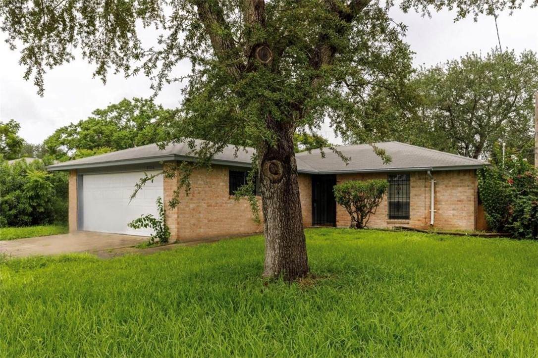 2726 Tumbleweed Drive - Photo 1