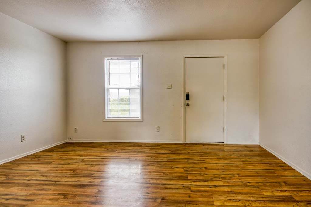 106 Green Point Drive, Corpus Christi, TX 78405 (MLS 439684) Kellie