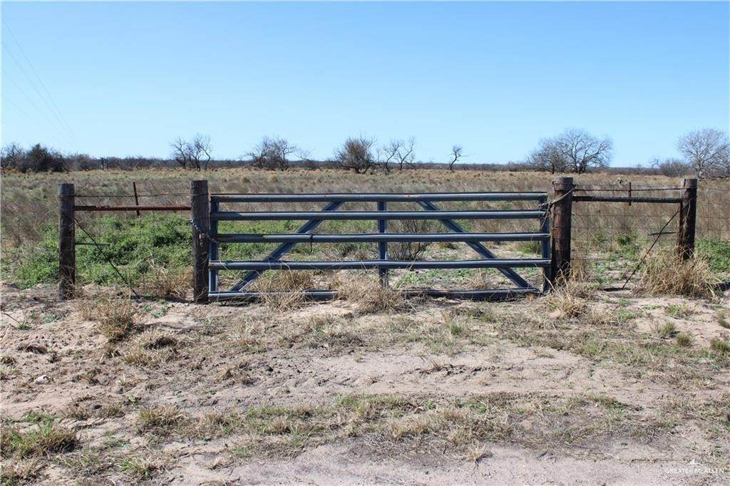 TBD Us-281 - Photo 1