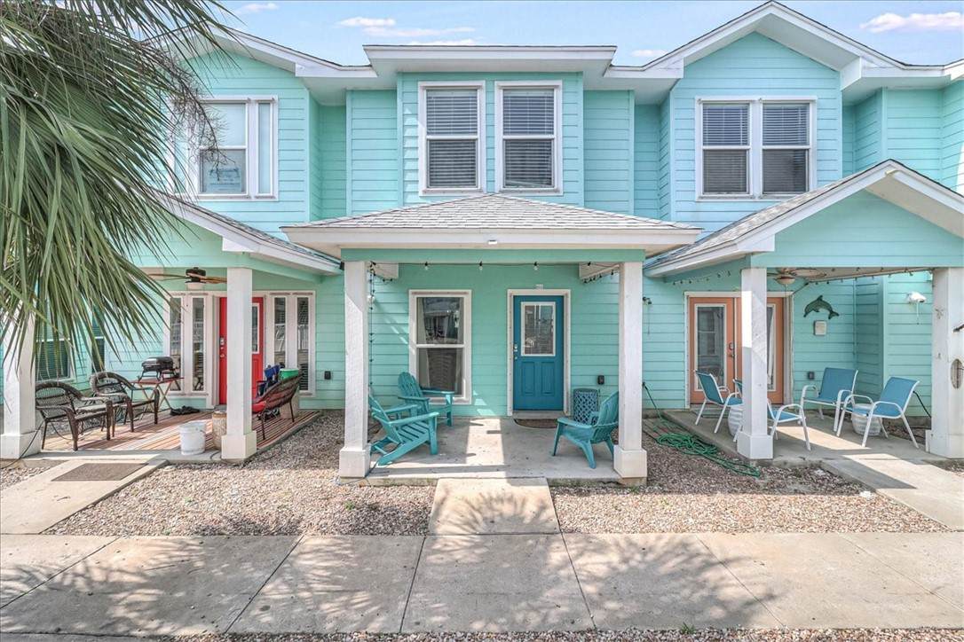 2120 11th Street - Photo 1