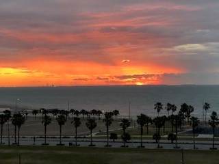 https://bt-photos.global.ssl.fastly.net/corpuschristi/orig_boomver_1_458294-2.jpg