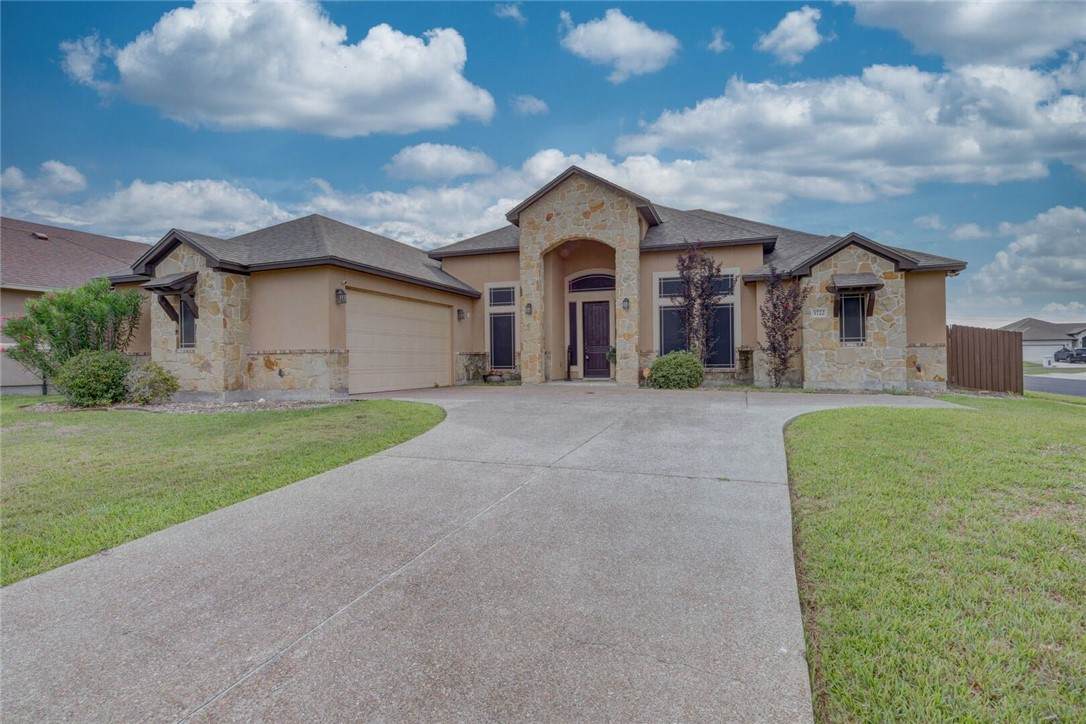 3722 Lake Hawkins Court - Photo 1