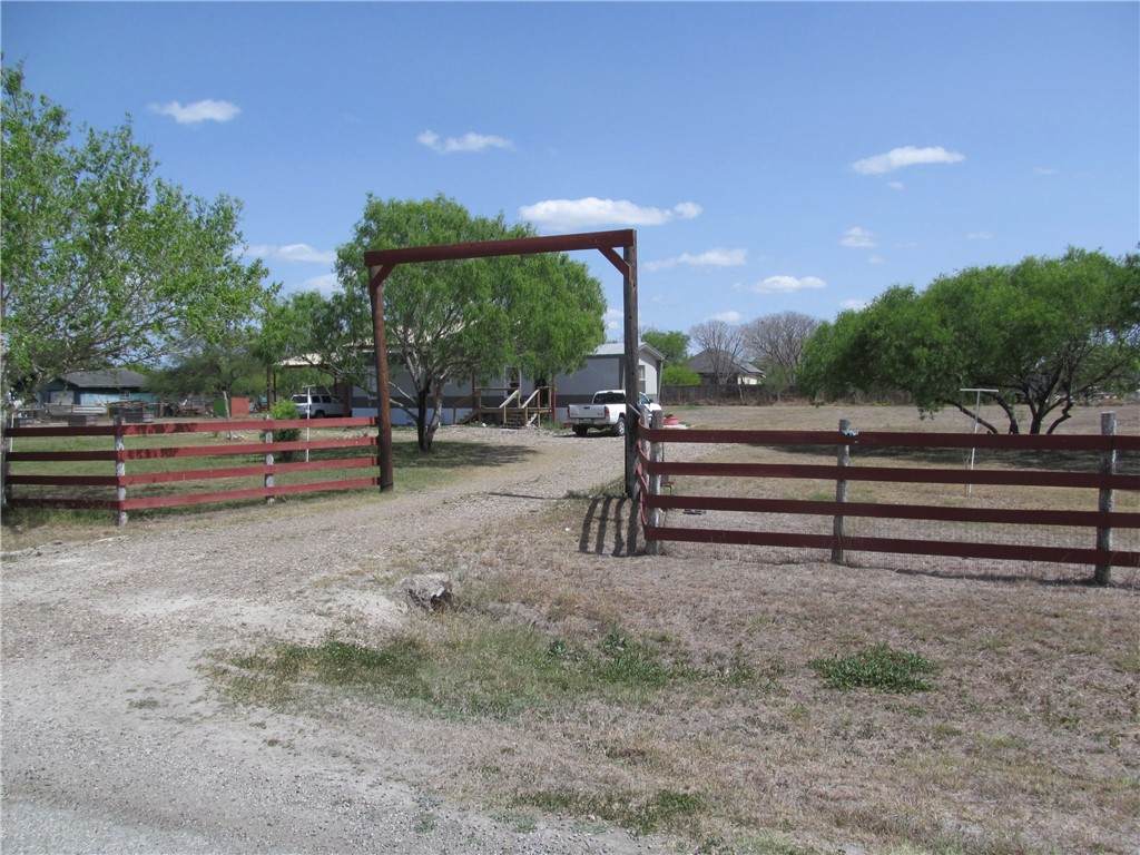 4662 Ranch - Photo 1