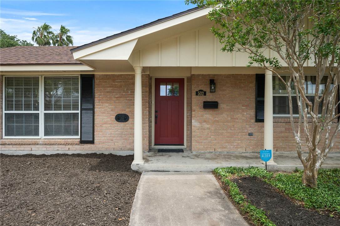 502 Meadowbrook Drive - Photo 1