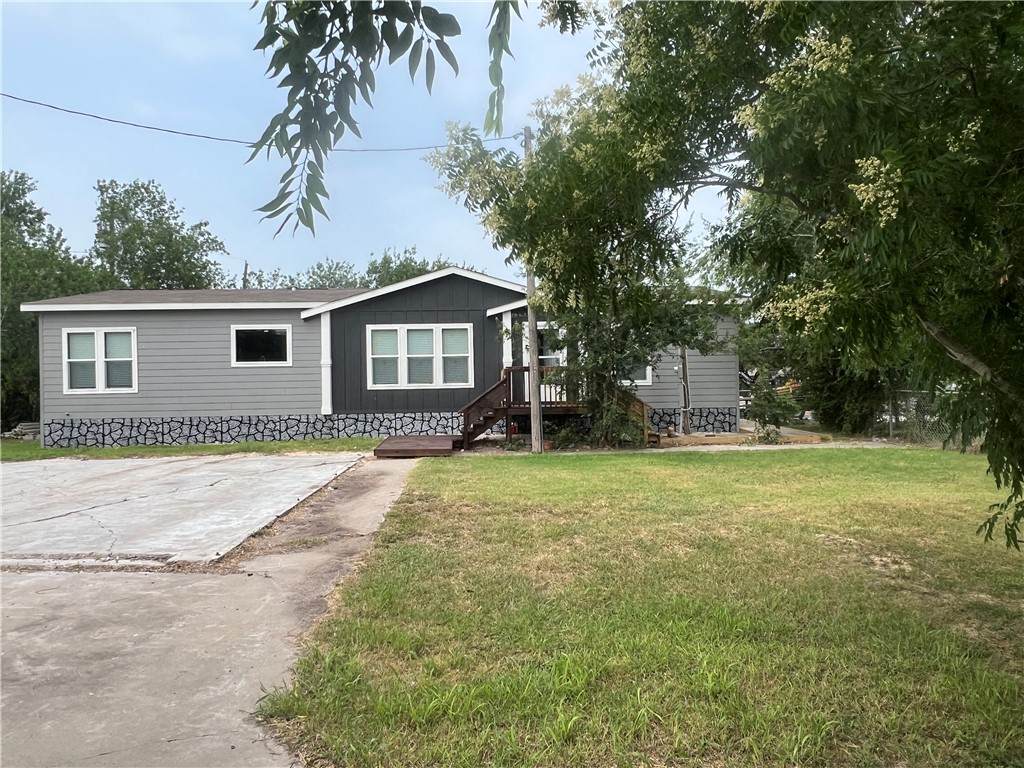272 Orange Street - Photo 1