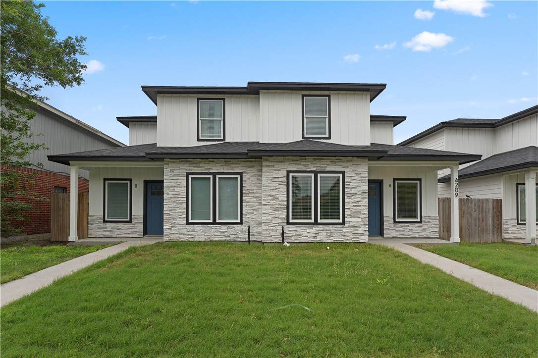 4209 Walnut Hills Drive - Photo 1