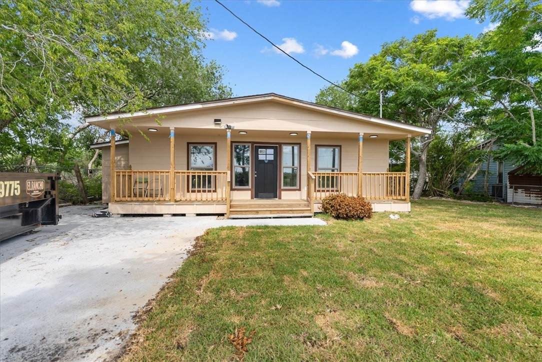 1105 Clarkwood - Photo 1