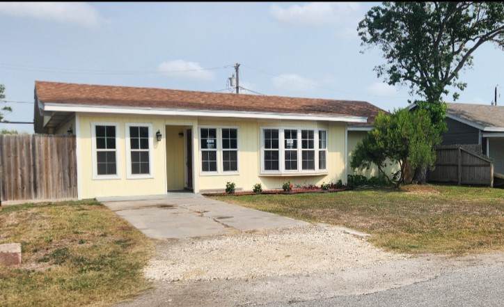 103 Lee Avenue - Photo 1