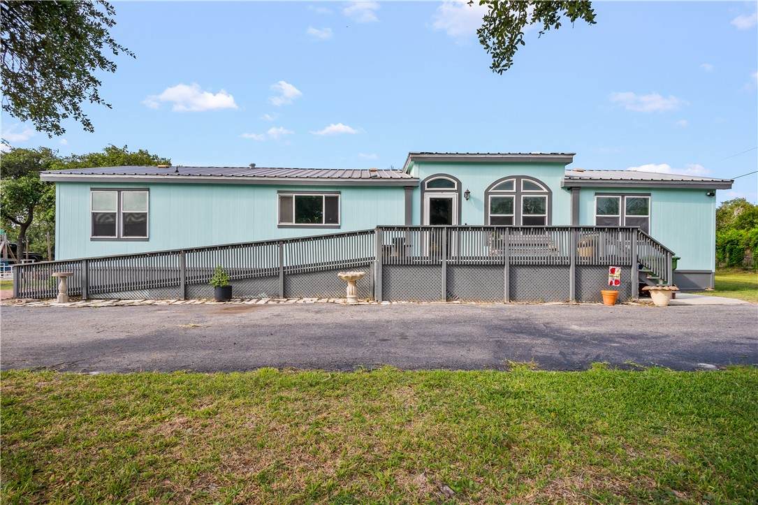 2502 Mundine - Photo 1