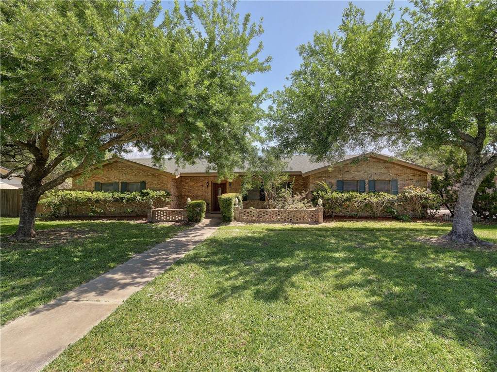 1540 Deberry Avenue - Photo 1
