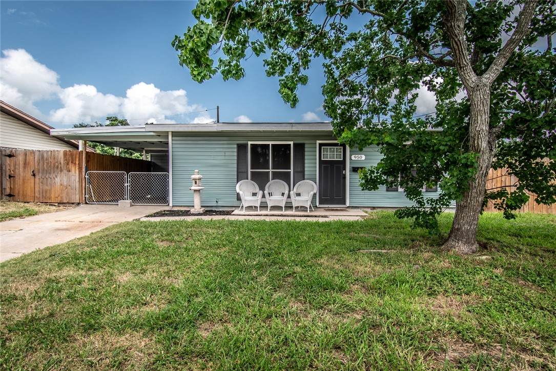 950 Susan Drive - Photo 1