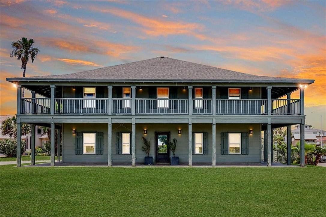 488 Margo Lane - Photo 1