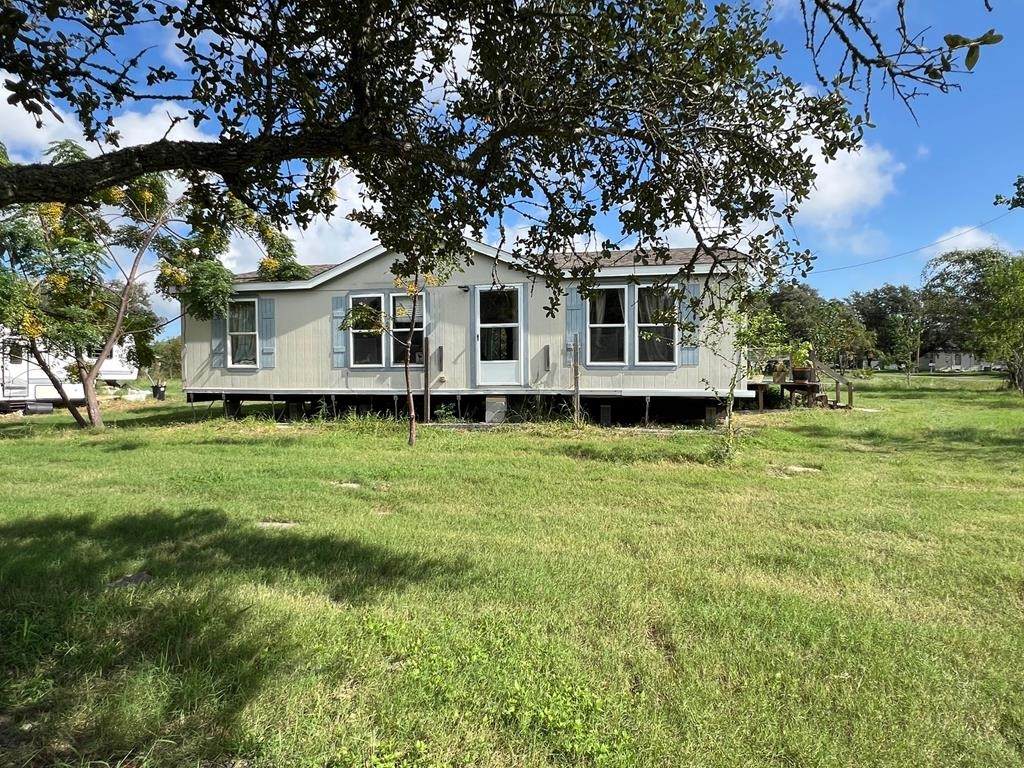 227 Kossuth Street - Photo 1