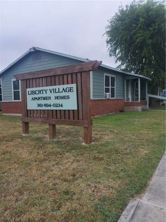 2536 Fig Street - Photo 1