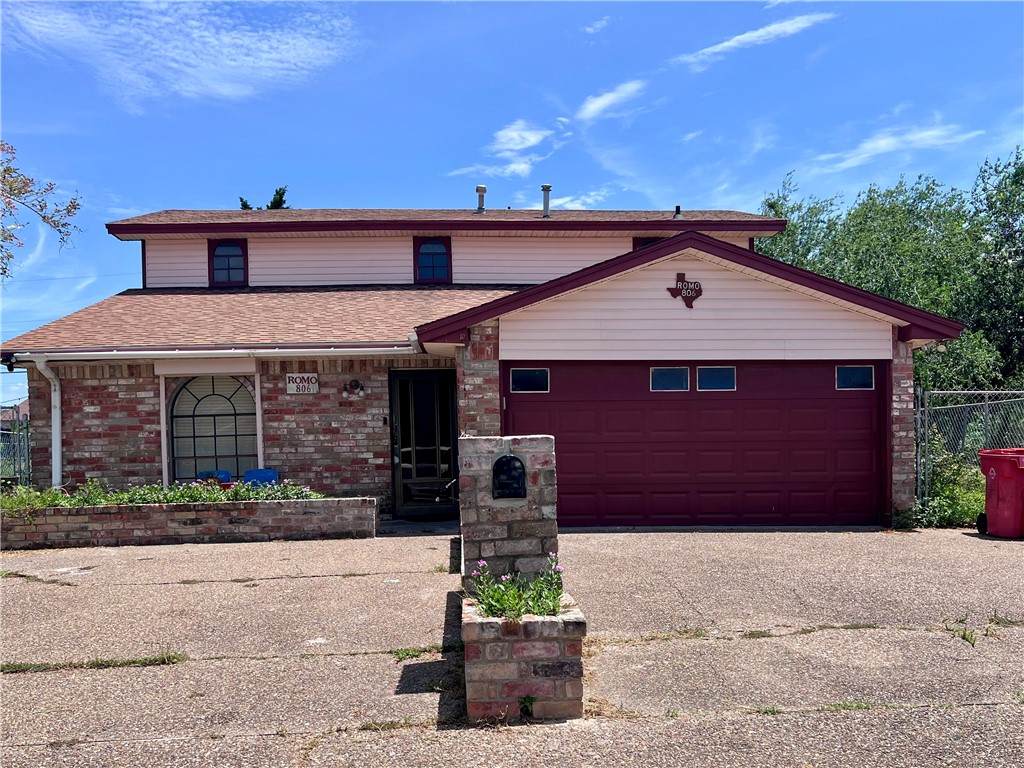 806 Dakota Street - Photo 1