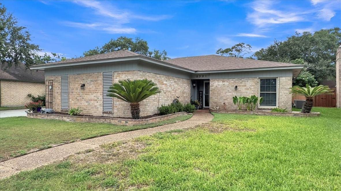 5301 Bromley Drive - Photo 1