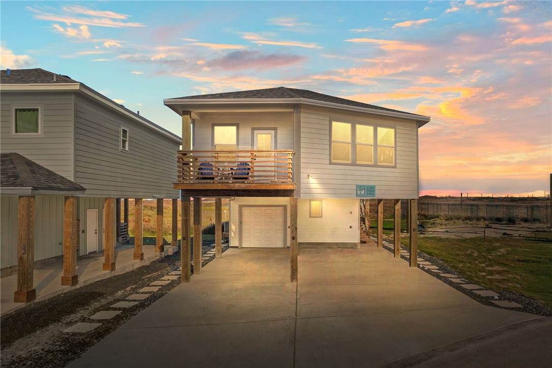 162 La Concha Boulevard - Photo 1