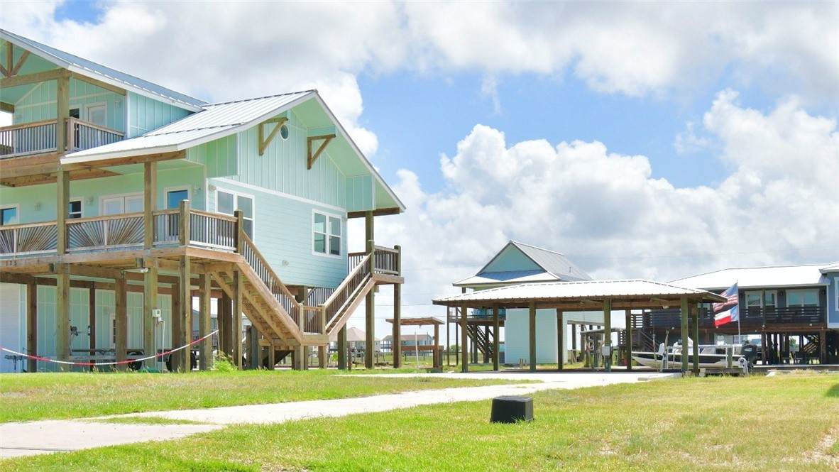 124 Belaire Drive - Photo 1