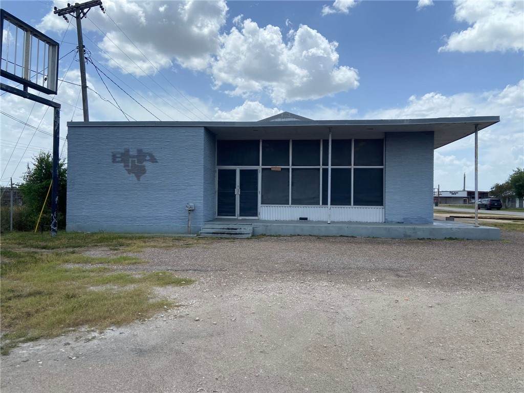1801 S Hwy 281 Bus - Photo 1