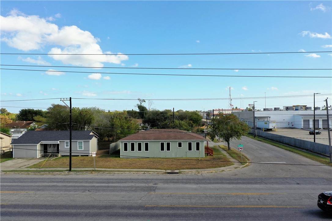 4942 Everhart - Photo 1