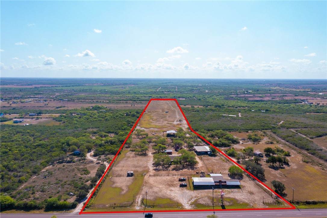 8086 Hwy 281 - Photo 1