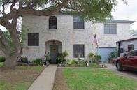 5113 Queens Court - Photo 1