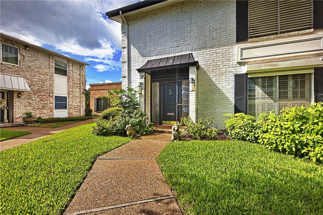 3535 Santa Fe Street - Photo 1