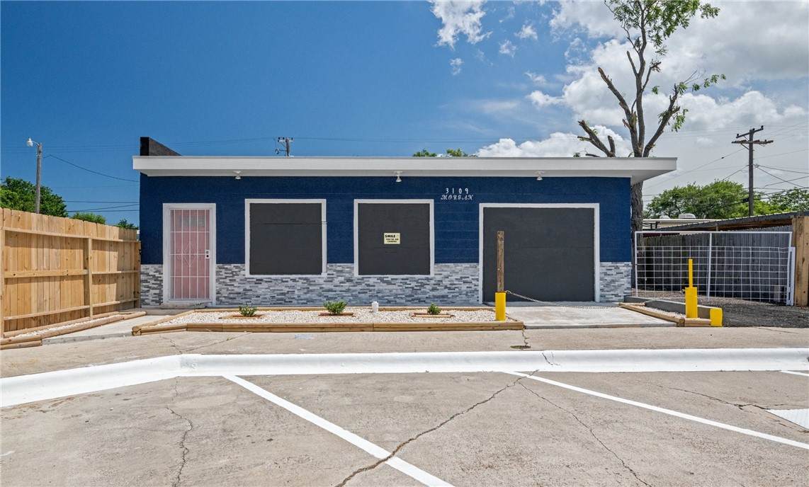 3109 Morgan Avenue - Photo 1