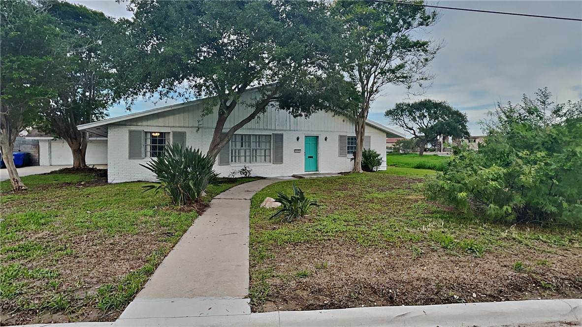 3554 Denver Avenue - Photo 1