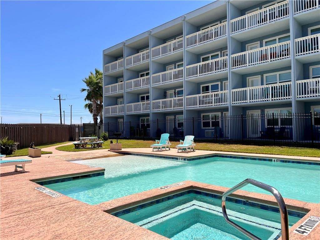 407 Beach Avenue - Photo 1