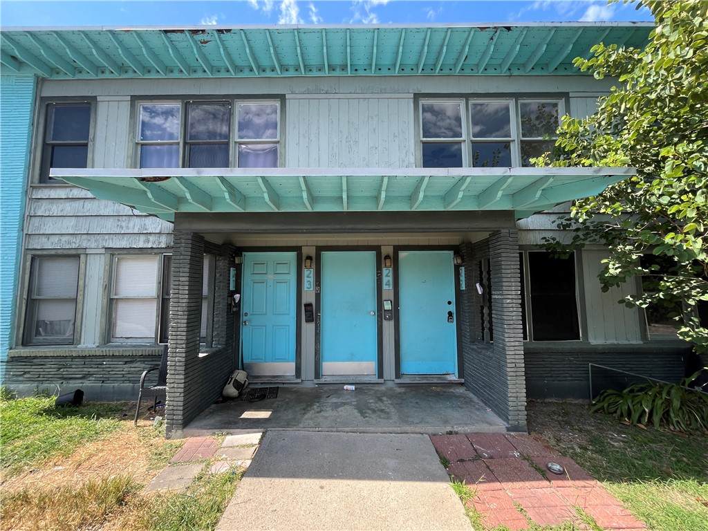 3120 Santa Fe Street - Photo 1