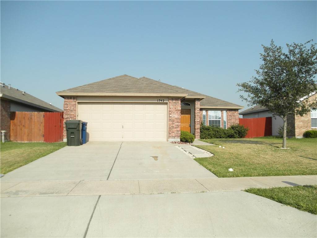 1742 Overland - Photo 1