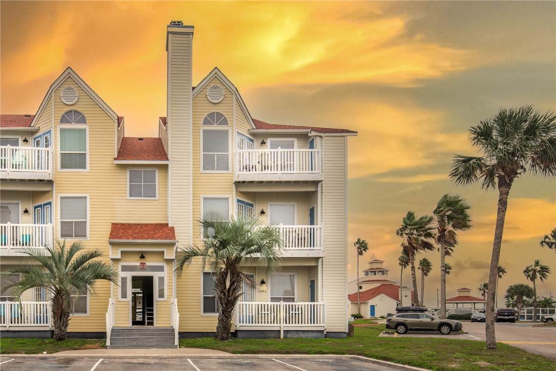 14721 Whitecap Boulevard - Photo 1