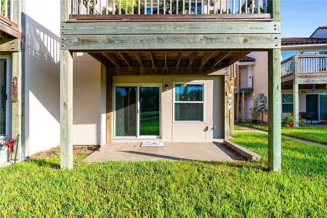 221 Marion Drive - Photo 1