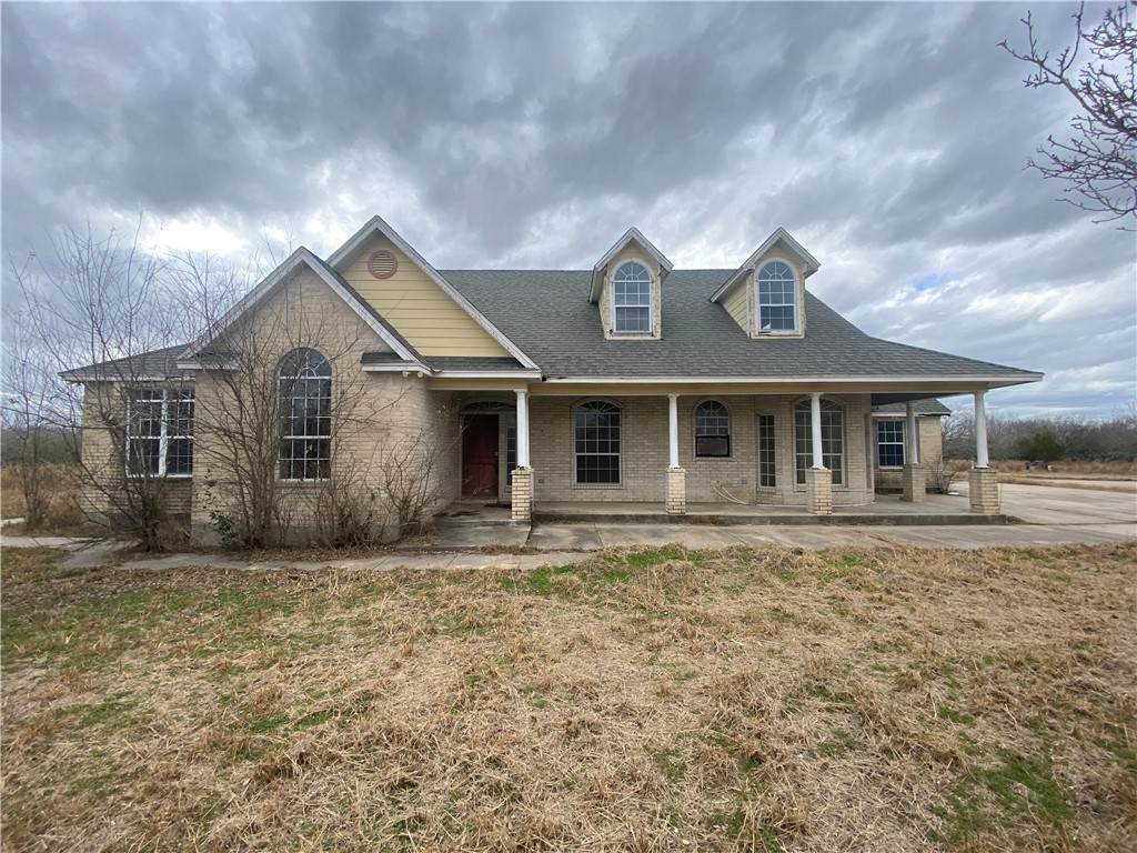 527 County Road 137 - Photo 1