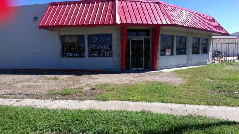 3718 Baldwin Boulevard - Photo 1