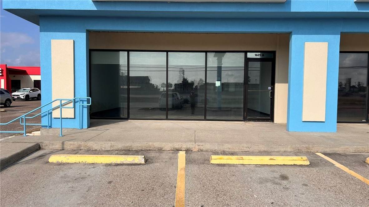 1605 Us Hwy 181 - Photo 1