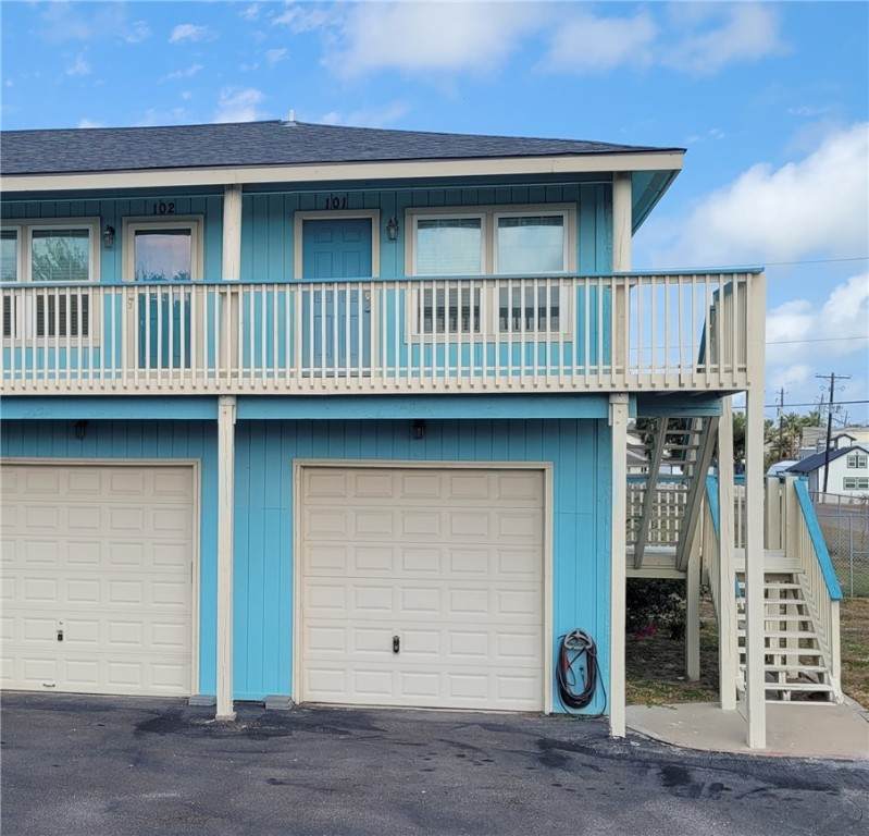 1809 Hillcrest - Photo 1