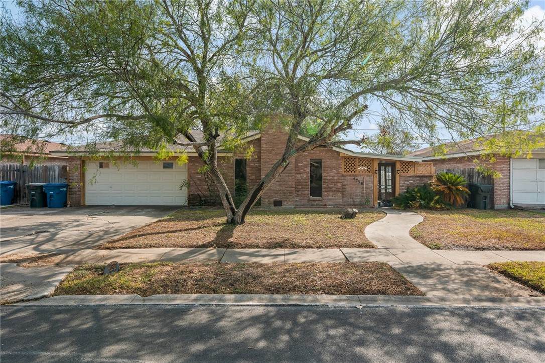 5738 Crestgrove Drive - Photo 1