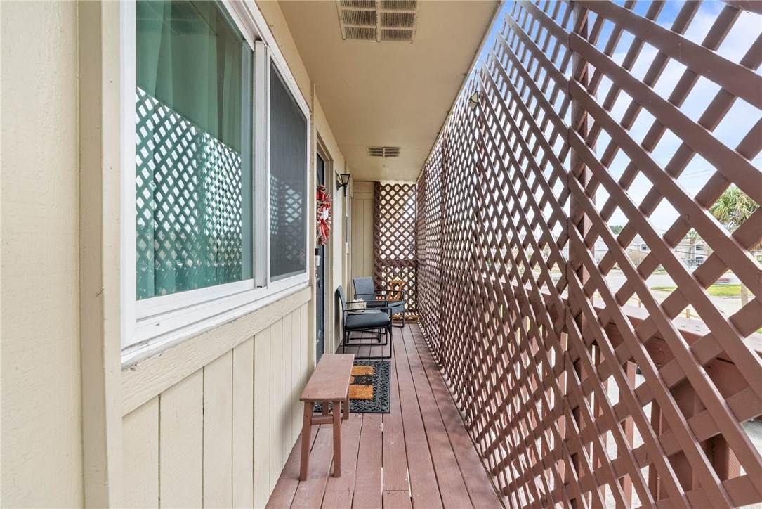 6247 Hidden Cove - Photo 1