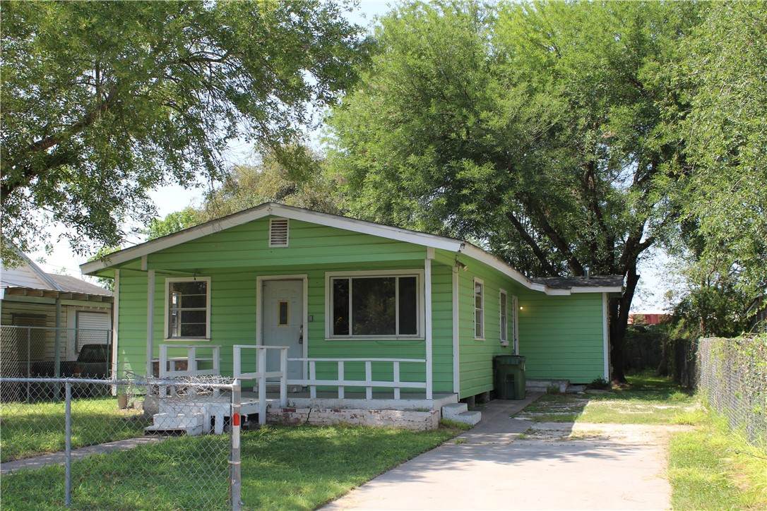 651 Trevino Street - Photo 1