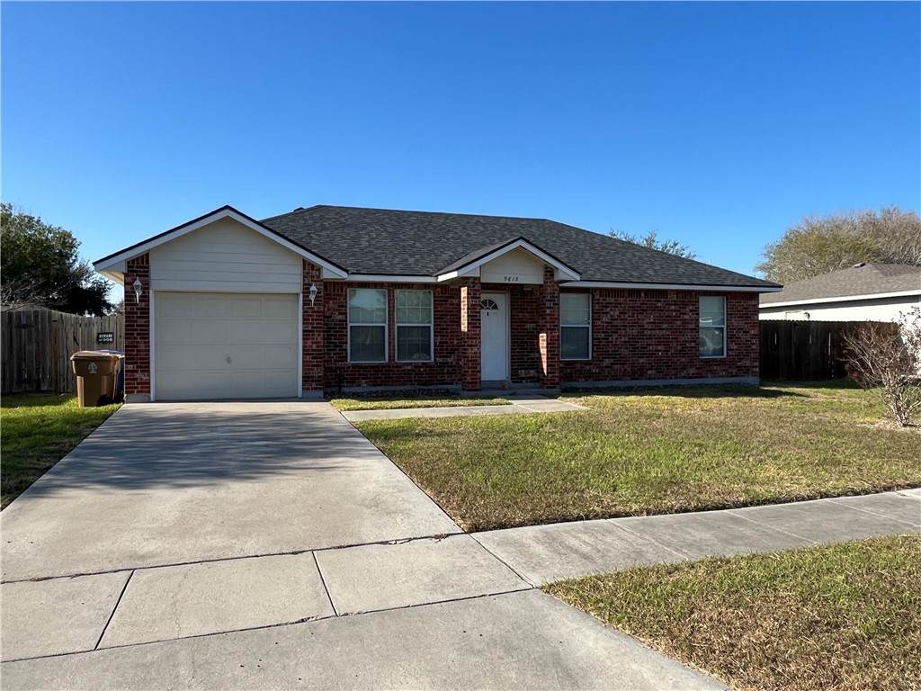 5613 Arboleda - Photo 1