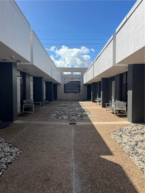 4822 Holly - Photo 1