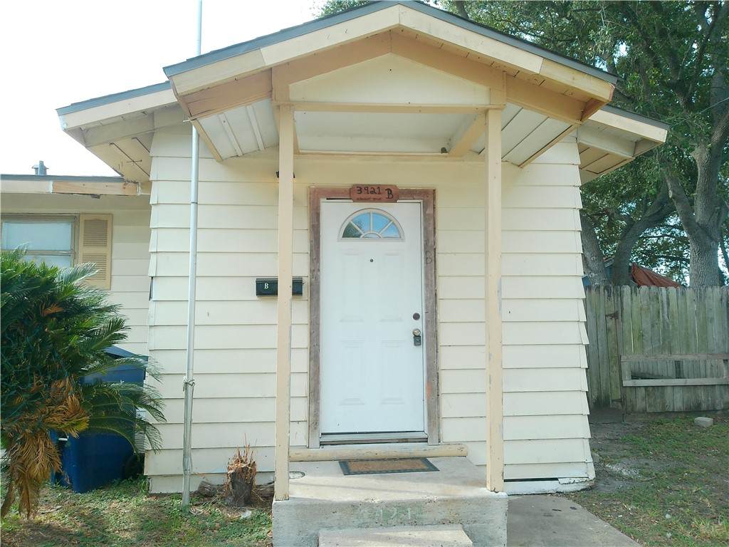 3921 Chestnut Street - Photo 1
