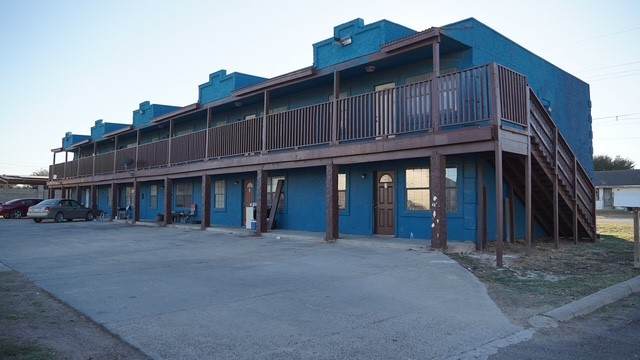111 Harald Street - Photo 1