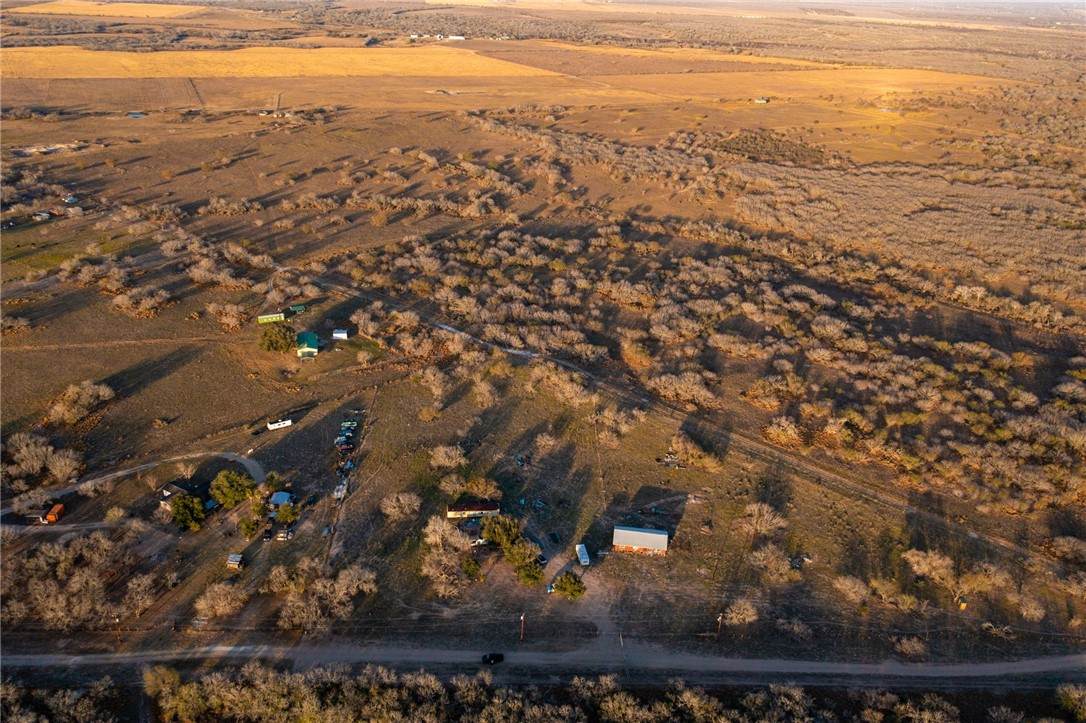 22364 Private Road 1080 - Photo 1