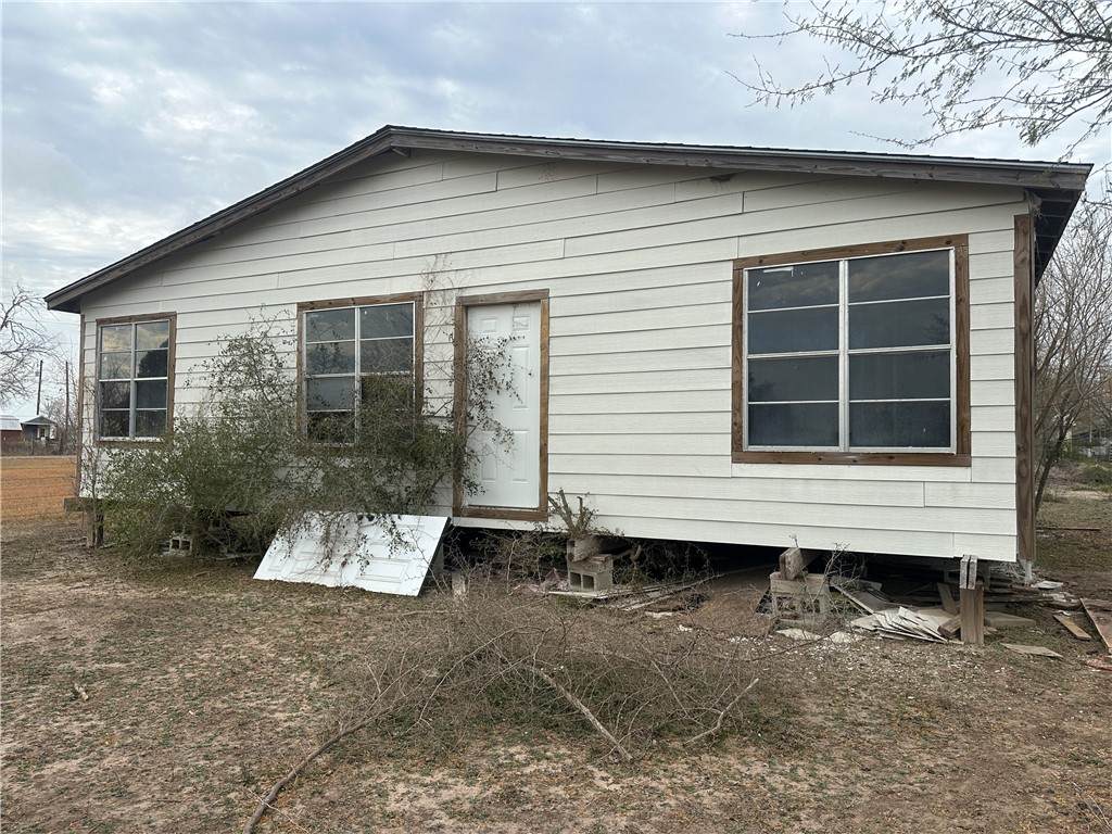 313 Private Benito Drive - Photo 1