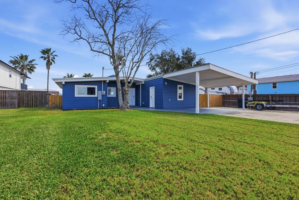 129 Copano Cove - Photo 1