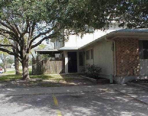 6104 Hidden Cove - Photo 1